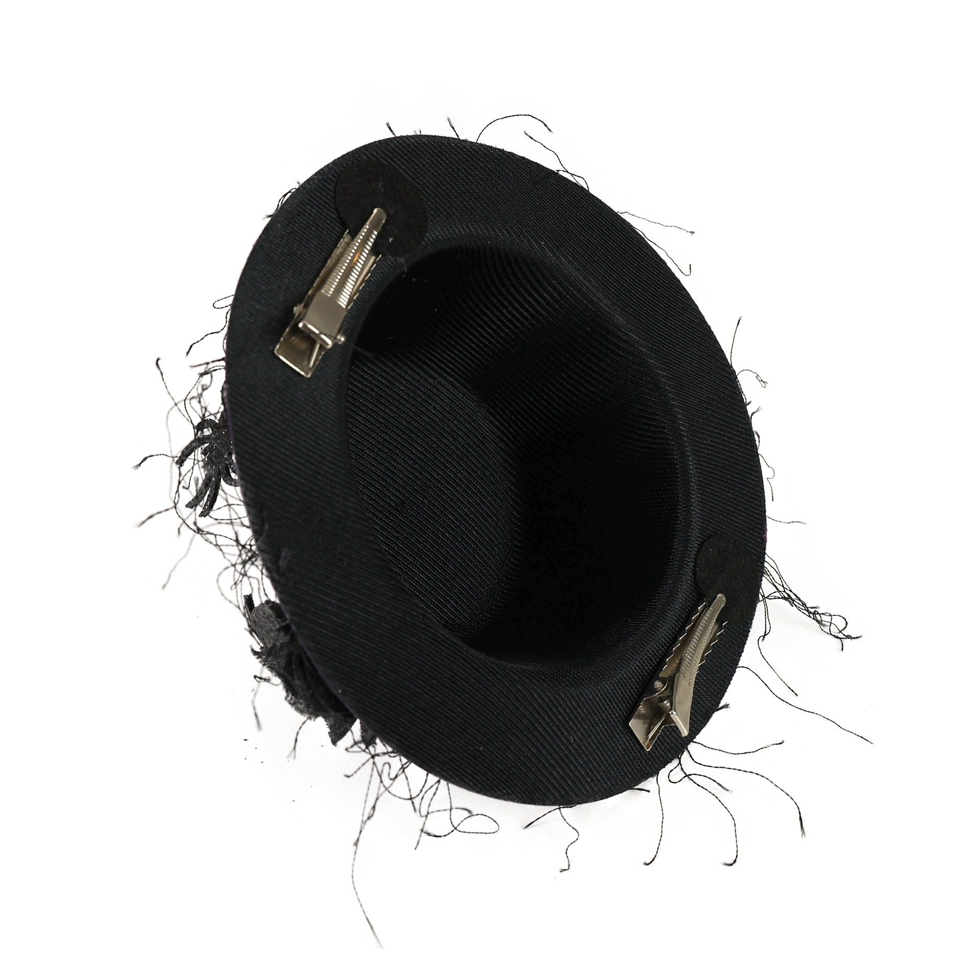 Mini klobouk fialový s černou květinou a pavoučky