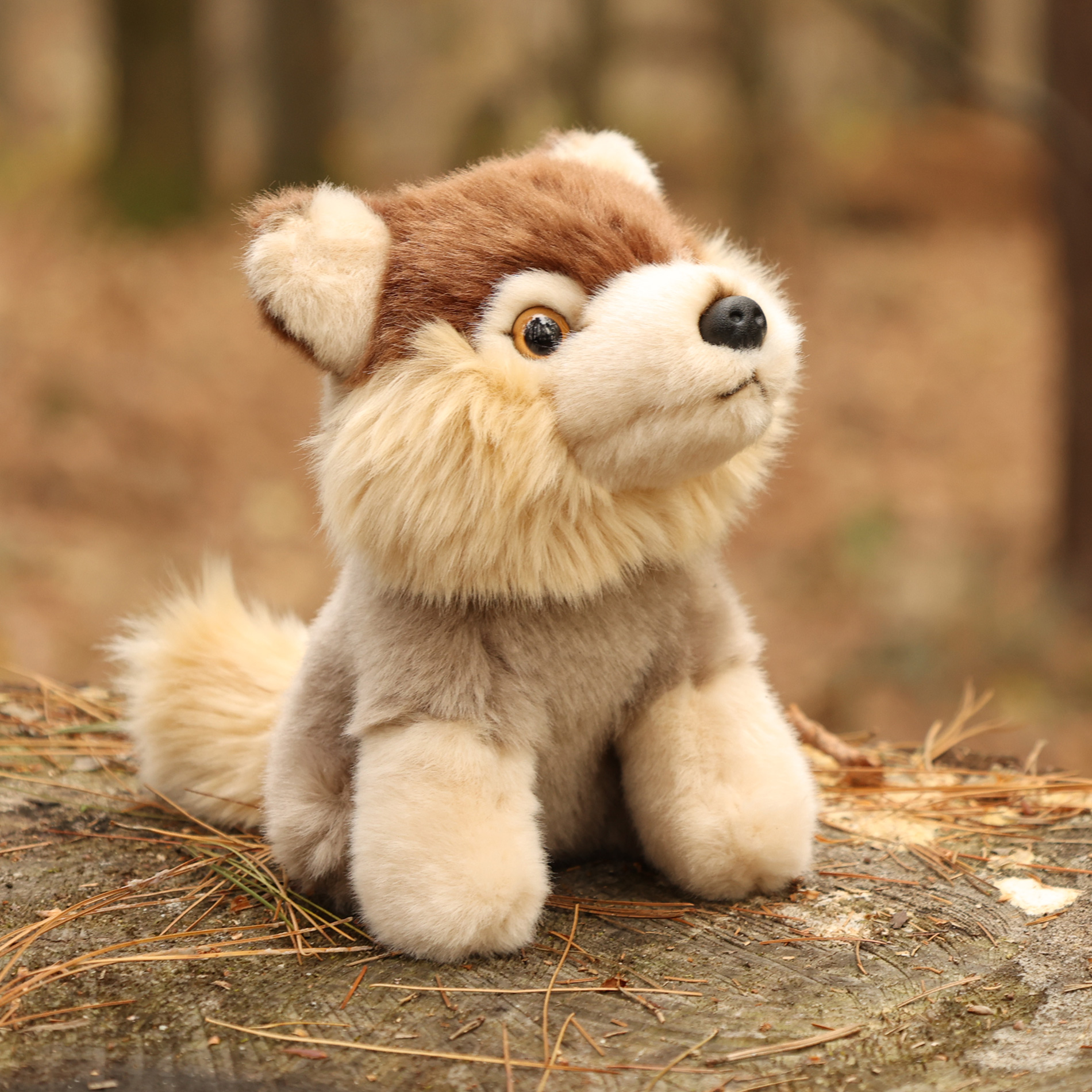 Plyšový vlk sedící 16 cm ECO-FRIENDLY