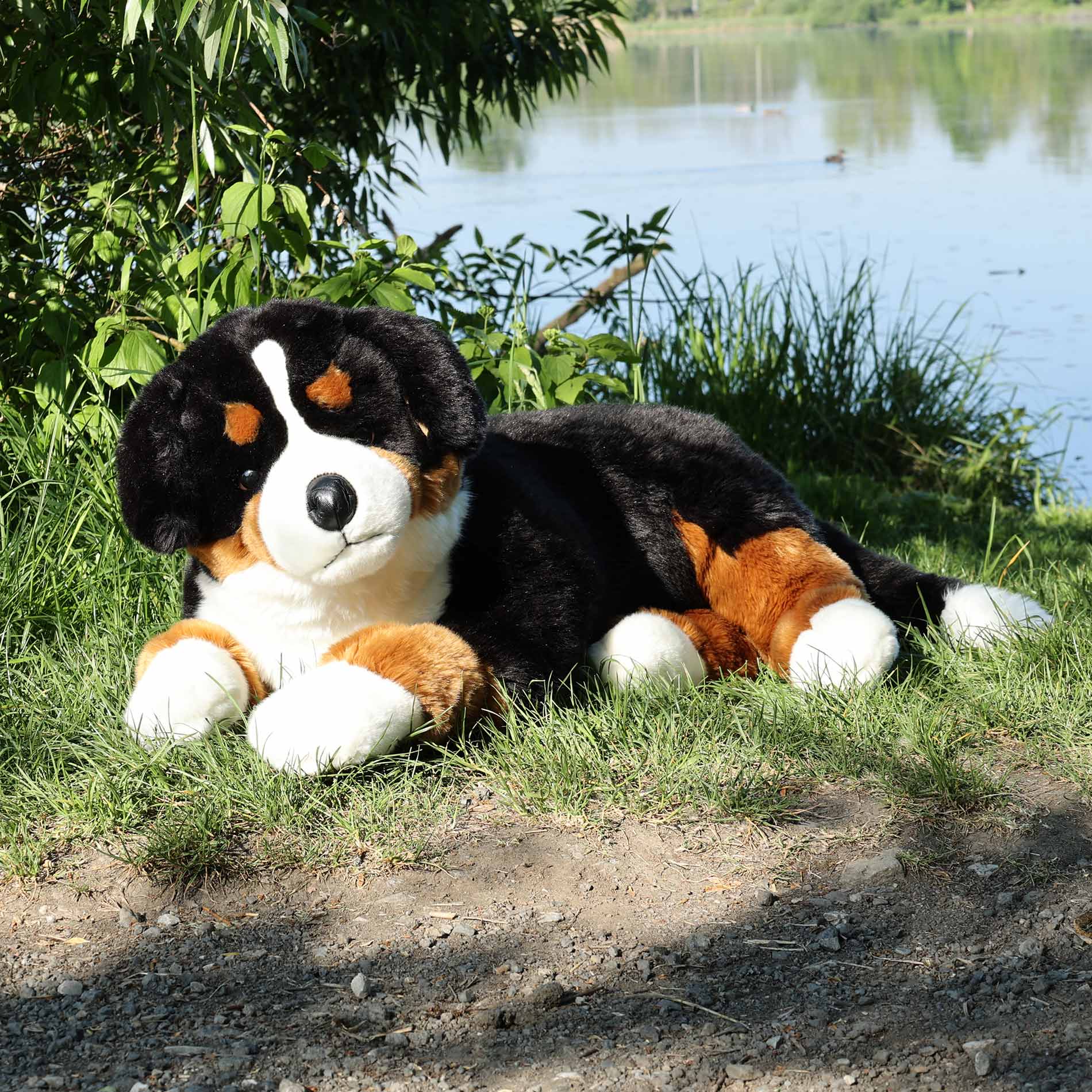 Velký plyšový pes bernský salašnický 89 cm ECO-FRIENDLY